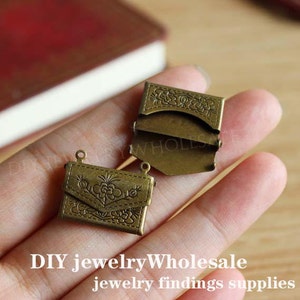 10 sztuk antycznych brązowych kopert surowego mosiądzu medalion zawieszki / charms / diy craft
