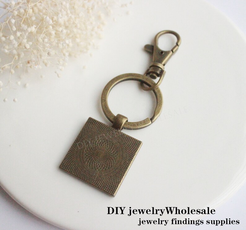 Base Setting Key ring chains Key chains blank bezel 10sets square Photo Keychains DIY Kit 25mm key chain attachments pendant trays