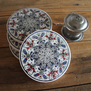 Turkish Ceramic Coaster Set – Ottoman Iznik Floral Design
