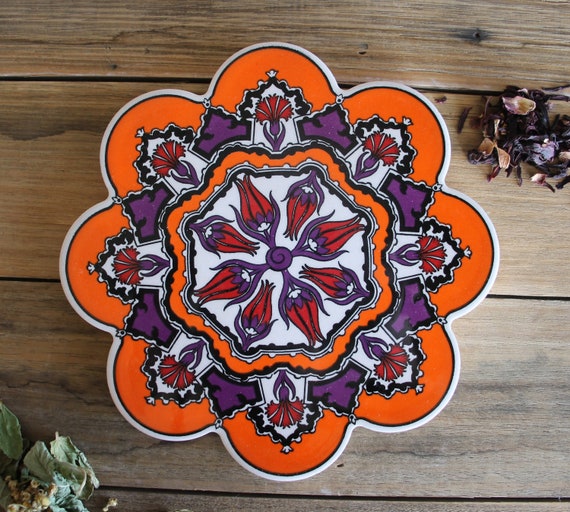 Quality Turkish Ceramic Trivet - Daisey Edge - 18.5cm Diameter (7.2 INCH) - Design #3