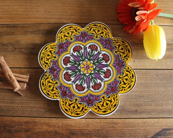 Quality Turkish Ceramic Trivet - Daisey Edge - 18.5cm Diameter (7.2 INCH) - Design #6