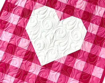 Gingham Heart Mini Quilt PDF Pattern by Mandi Persell for Sewcial Stitch Instant Download 24" by 24", modern heart quilt table topper