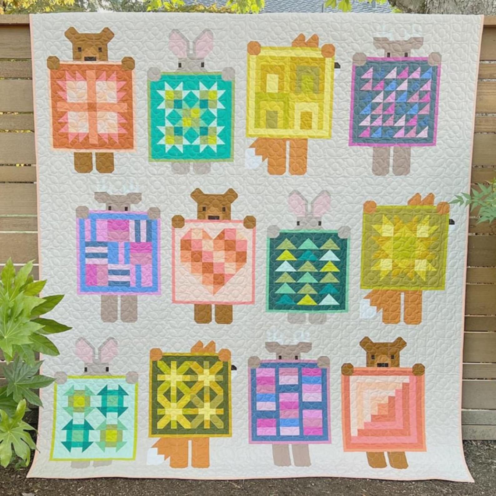 Show and Tell Quilt Kit Pattern by Elizabeth Hartman Includes Fabric ...