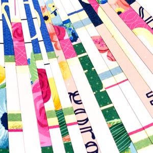 Paper Bead Strips, 1/2&quot; and 1&quot;, Mixed Floral & Pattern Scrapbook Paper with Foil