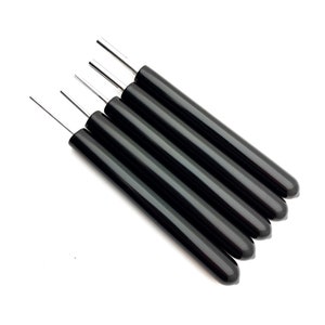 Paper rolling tools in 5 different sizes with slots in tip that go completely through the metal tips and handle with black vinyl rubber. Tools are used for quilling or making paper  beads.