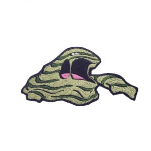 Muk - Coloração brilhante - Patch para passar - Bordado metálico brilhante. Patch do Pokémon.