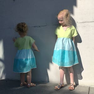 Ragazze Geo Abito in Aqua Colore Blocco