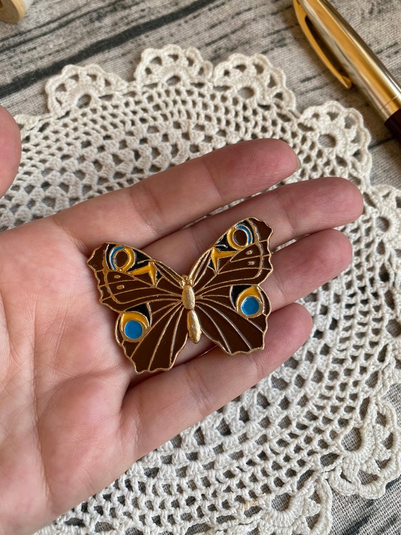 Big butterfly enamel pin, 2" vintage cute brooch,… - image 3