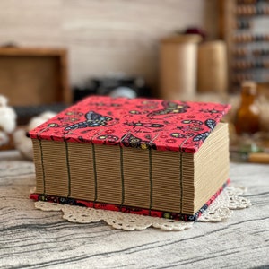 Journal de scarabée fait main, livre de 600 pages A6 5 x 4 po x 2 po, cadeaux papillon, cahier épais en papier kraft imprimé insectes, tissu de scarabée cerf