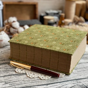 Kraft grande album da disegno, diario 7"x6", quaderno spesso A5 da 600 pagine, libro di poesie spesso rilegato a mano, diario fatto a mano della gratitudine, diario carino