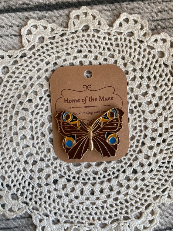 Big butterfly enamel pin, 2" vintage cute brooch,… - image 7