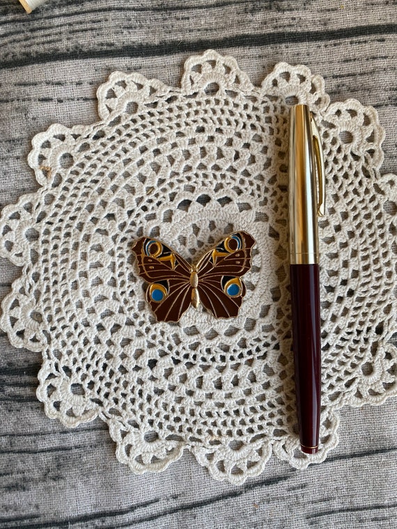 Big butterfly enamel pin, 2" vintage cute brooch,… - image 4