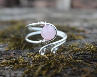 Rose Quartz Adjustable Ring || Heart Chakra Ring || Self Love Jewelry || Rose Quartz Jewelry || Wire Wrapped Ring