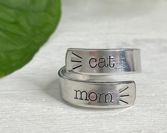 Cat Mom Ring | Cat Mom Wrap Ring | Cat Mom Gift | Cat Mom Jewelry | Gift for Cat Moms | Gift for Cat Lady | Crazy Cat Lady