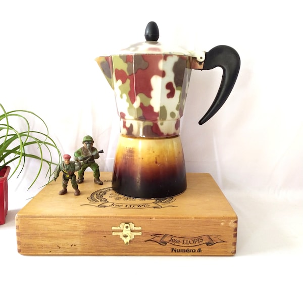 cafetière de style vintage pour les chasseurs, idée cadeau unique, cafetière camouflage