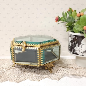 Vintage brass and glass casket box, trinket display, display box