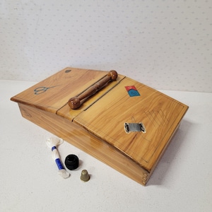 Sewing box in solid walnut wood, vintage embroidery kit, sewing caddy, italian craftmanship