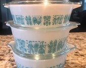 Pyrex set of 3 aqua on WHITE set
