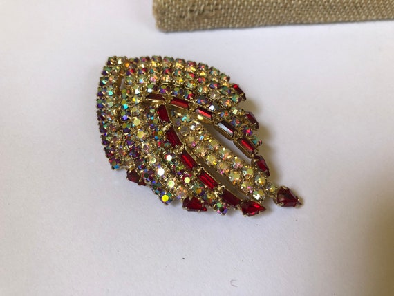 Aurora Borealis Brooch Red Rhinestone Gold Toned … - image 10