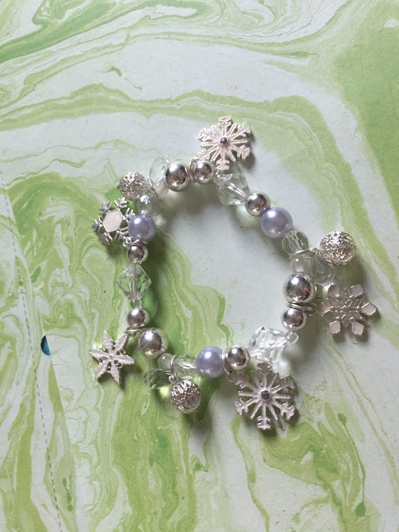 Set Bracciali Di Natale Donna Con Perline E Charm Festivi - Gioielli Elastici, Accessori Moda Inverno Per Feste E Regali