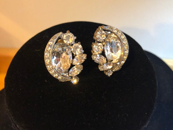 Ice Rhinestone Earrings Clip On Vintage Jewelry B… - image 9