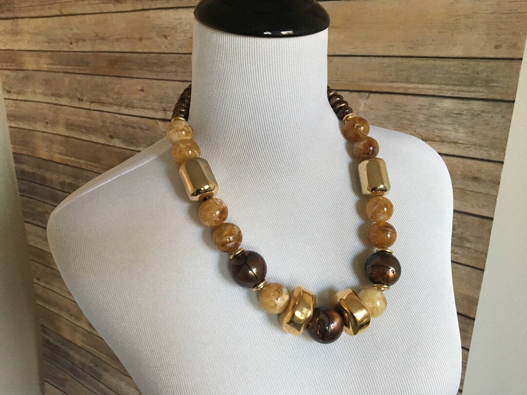 Chunky Round Marbled Bead Necklace Vintage Gold Toned Metal - Etsy
