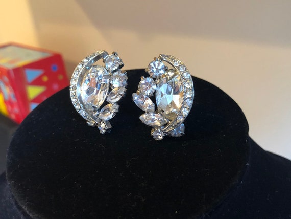 Ice Rhinestone Earrings Clip On Vintage Jewelry B… - image 2