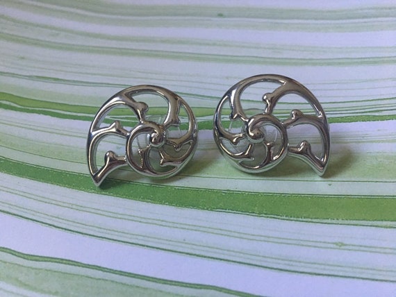 Silver Toned Metal Seashell Earrings Seashell Sil… - image 7