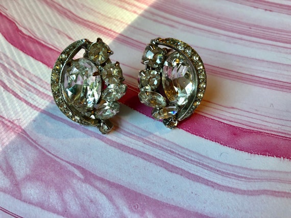 Ice Rhinestone Earrings Clip On Vintage Jewelry B… - image 7