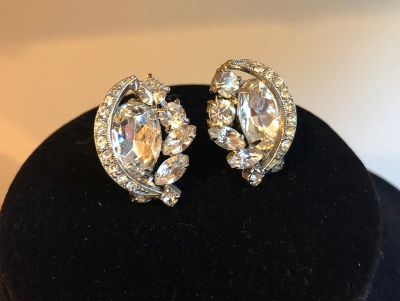 Ice Rhinestone Earrings Clip On Vintage Jewelry B… - image 3