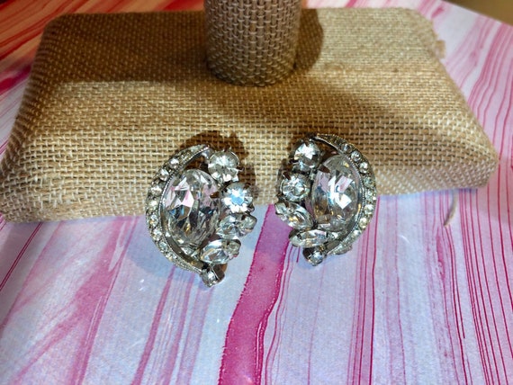 Ice Rhinestone Earrings Clip On Vintage Jewelry B… - image 8