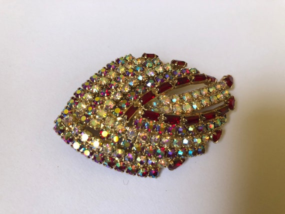 Aurora Borealis Brooch Red Rhinestone Gold Toned … - image 9