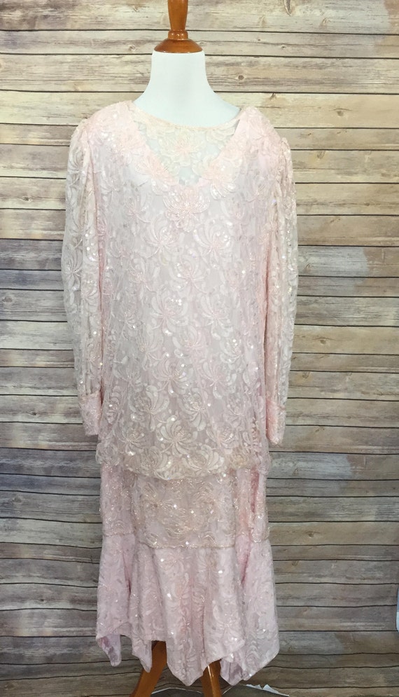 Vintage Pale Pink Beaded and Iridescent Sequined D