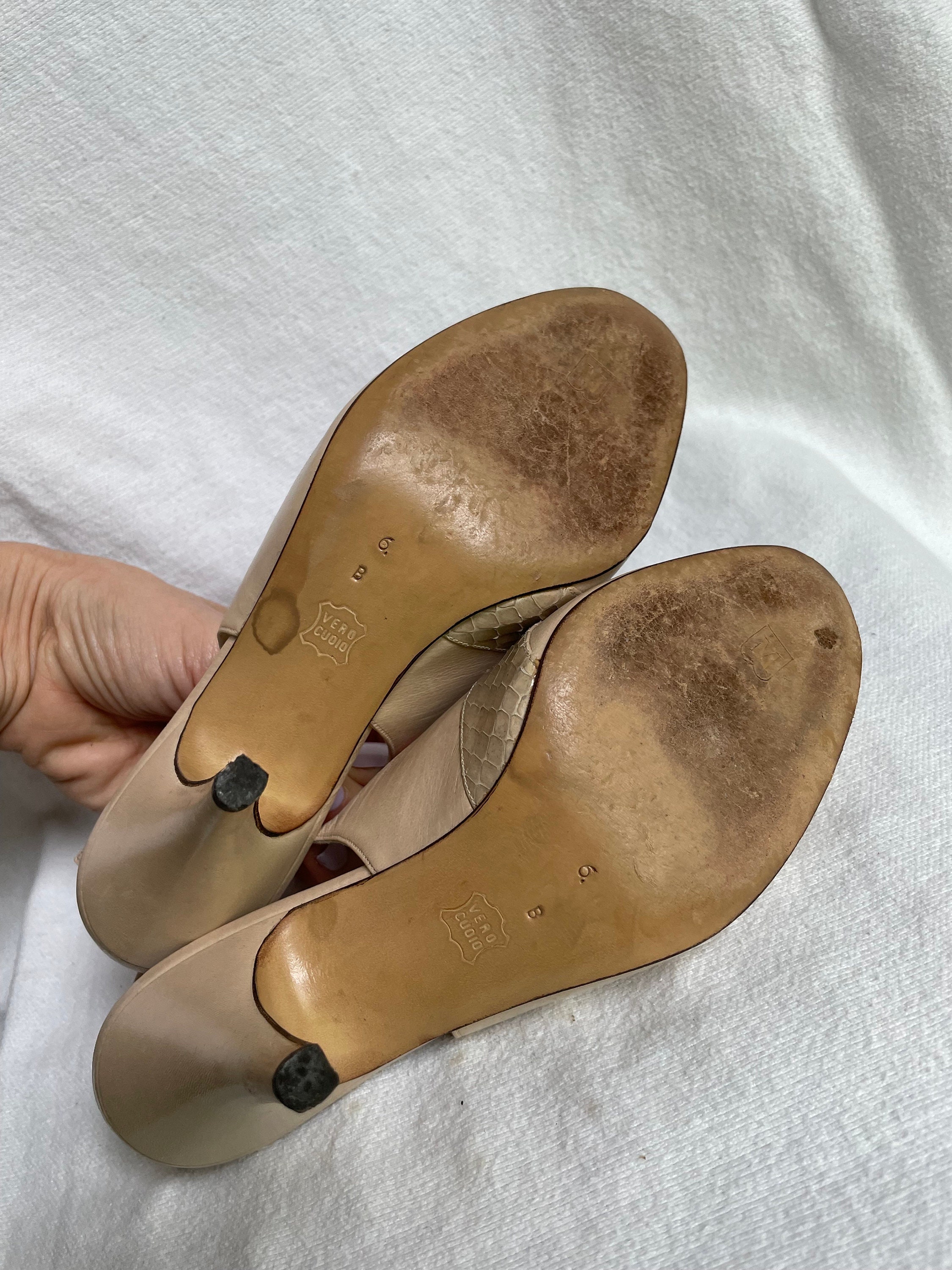 Escarpins BRUNO MAGLI - Rose Doré - Taille US 7 B - Talon Aiguille 3 Pouces - Bout Ouvert - Occasion - Cuir