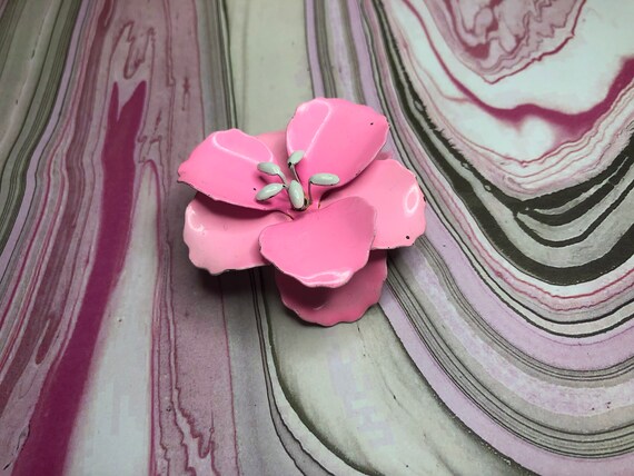 Pretty Pink Flower Power Vintage Brooch 1950s 196… - image 2