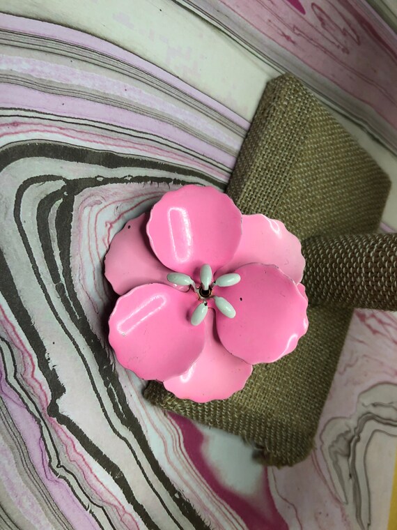 Pretty Pink Flower Power Vintage Brooch 1950s 196… - image 8