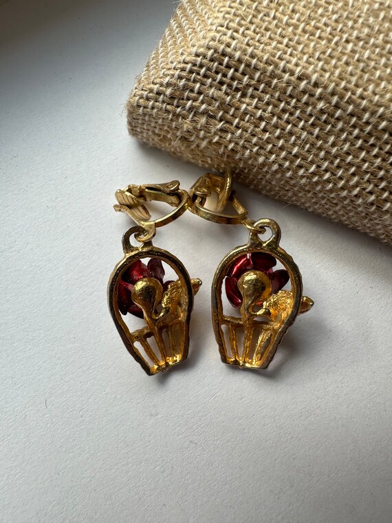 Red Rose in Basket Dangle Earrings with Gold Tone… - image 3