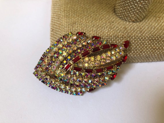 Aurora Borealis Brooch Red Rhinestone Gold Toned … - image 1