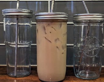 3er-Set Trinkgläser mit breiter Öffnung (710 ml) inklusive Deckel und Edelstahlstrohhalmen | Becher für ätherische Öle | Öko-Becher zum Mitnehmen