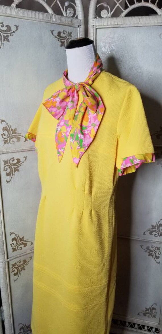 60s Roberta Lee Yellow Dress with Scarf Textured … - image 2