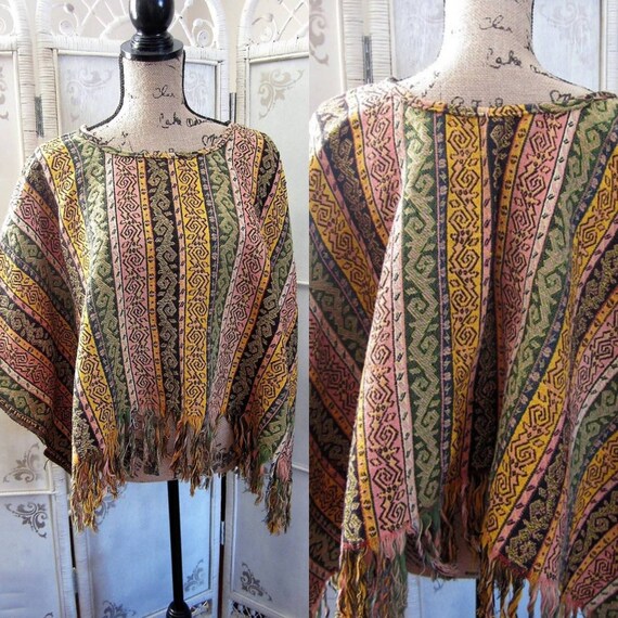 1970s Vintage Poncho with Fringe