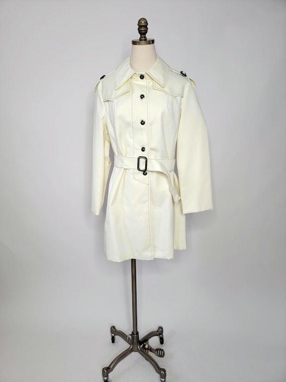 1960s Ivory Coat Mod Trench Coat - image 2