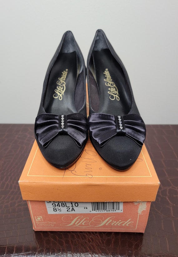 1980s Black Life Stride Pumps with Rhinestone Bow… - image 7