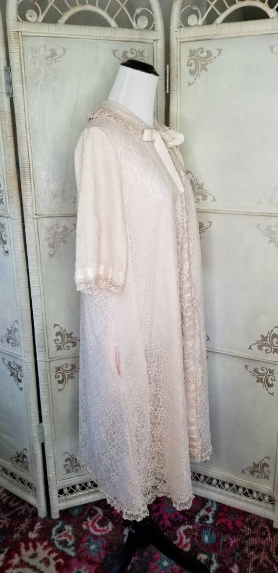 60s Beige Lace Robe Keloun - image 3