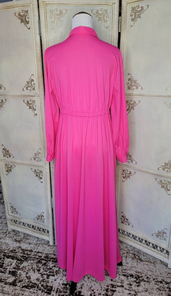 70s Hot Pink Montgomery Ward Nylon Robe - image 9