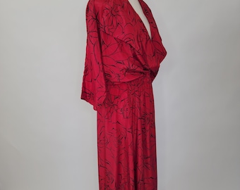 1980s Red Floral Print Wrap Dress Size Small