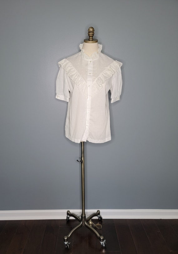 1970s Rhoda Lee White Eyelet Short Sleeve Blouse - image 3