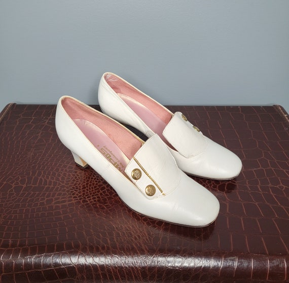 70s Tempos White Heeled Loafer with Gold Buttons … - image 1
