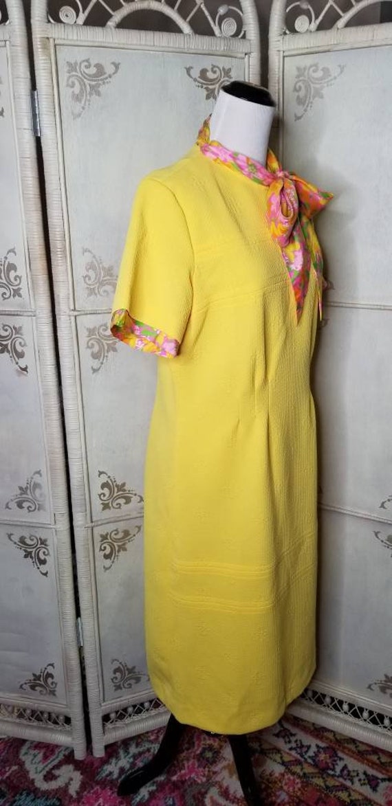 60s Roberta Lee Yellow Dress with Scarf Textured … - image 4