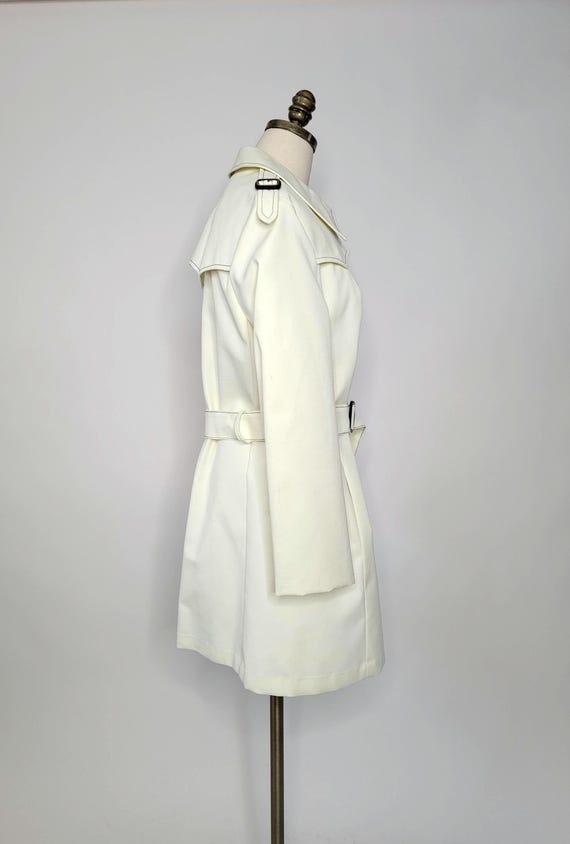 1960s Ivory Coat Mod Trench Coat - image 6